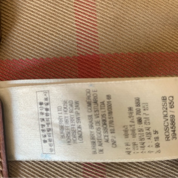 Burberry clutch - Picture 3 of 3